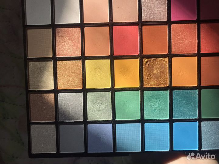 Тени Revolution maxi reloaded palette