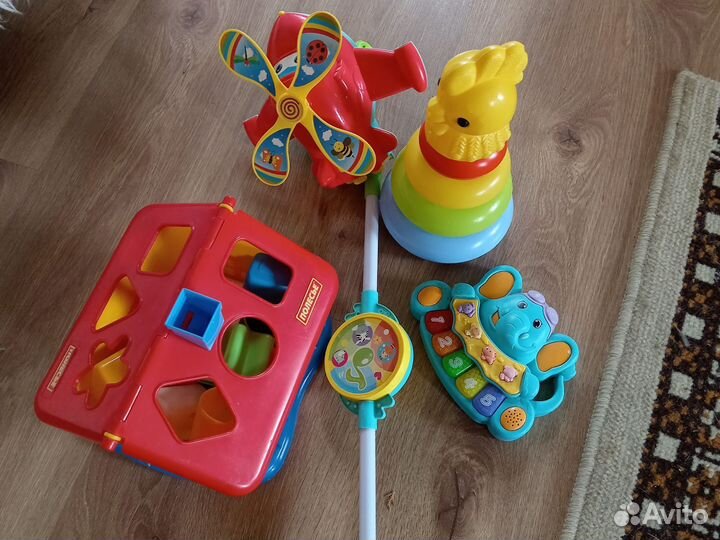 Развивающие игрушки