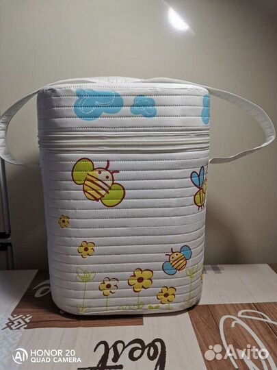 Термоконтейнер для бутылочек