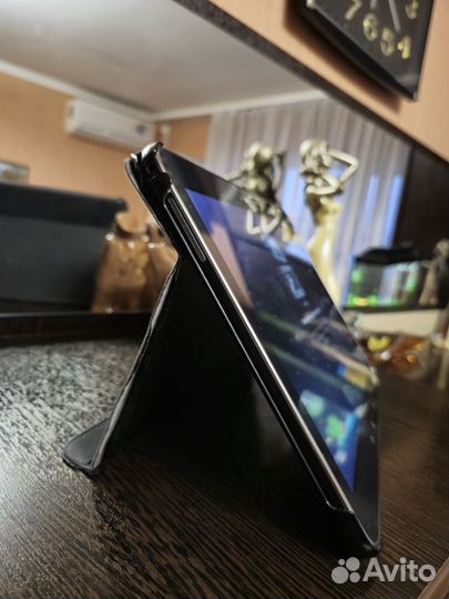 Планшет Samsung Galaxy Tab 4 10.1