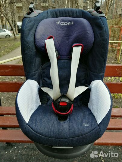 Автомобильное кресло maxsi cosi 9-18kg