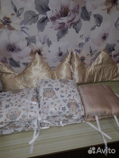 Бортики в кроватку