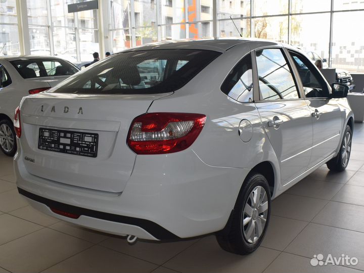 LADA Granta 1.6 МТ, 2023