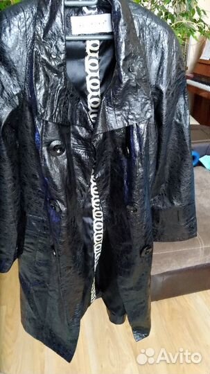 Кожаный плащ