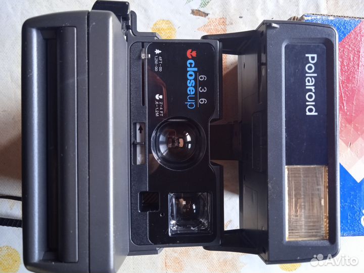 Фотоаппарат моментальный polaroid