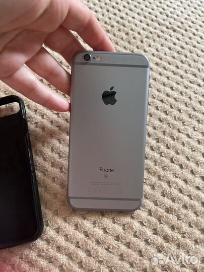 iPhone 6S, 32 ГБ