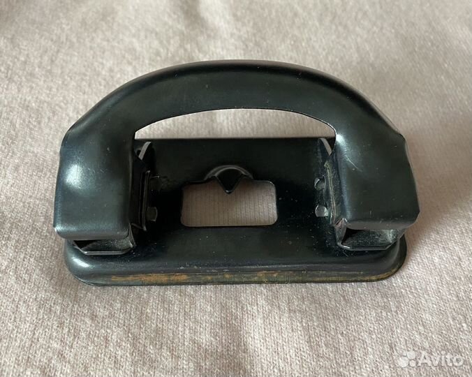 Дырокол металлический рабочий