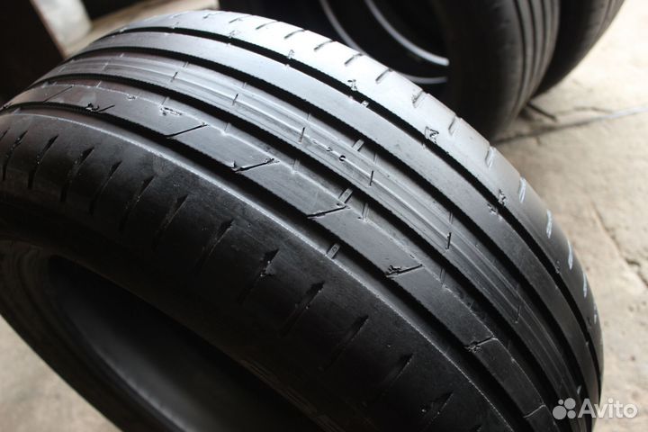 Nokian Tyres Hakka Black 2 235/55 R17 103Y