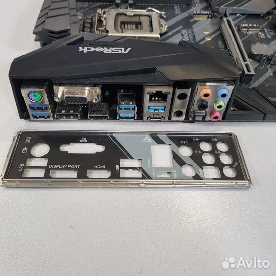 Материнская плата asrock Z390 extreme4