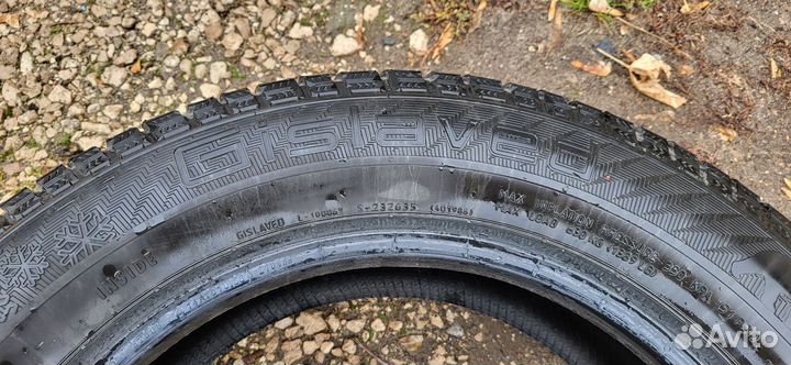 Gislaved Soft Frost 200 185/65 R15 86T