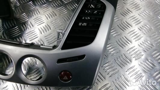 Дефлектор mitsubishi L200 K4T (TEA01I201)