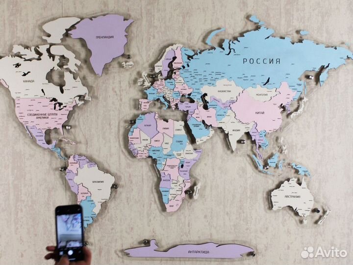 Карта мира из дерева на стену