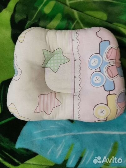 Подушка ортопедическая для новорожденных