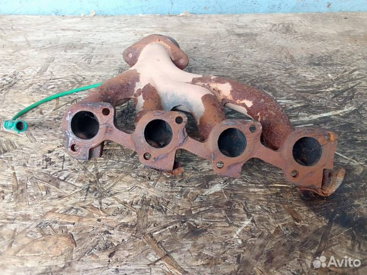 Выпускной коллектор Ford Focus 1