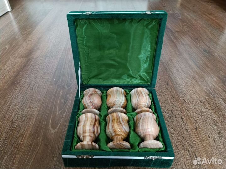 Рюмки из оникса 6 штук