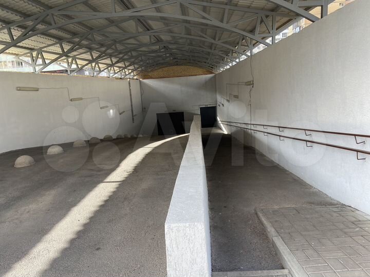 Машиноместо, 18 м²