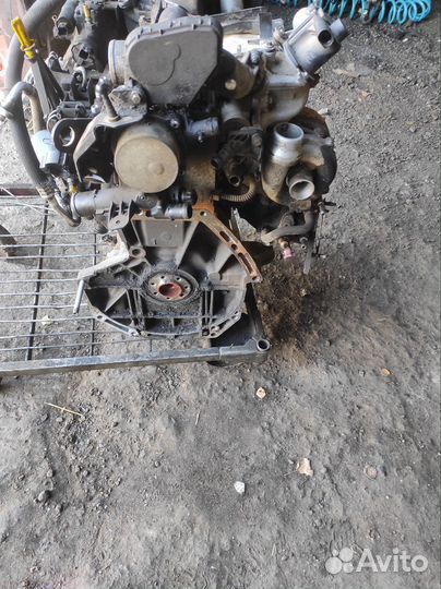 Двигатель Рено Меган 2.к9к