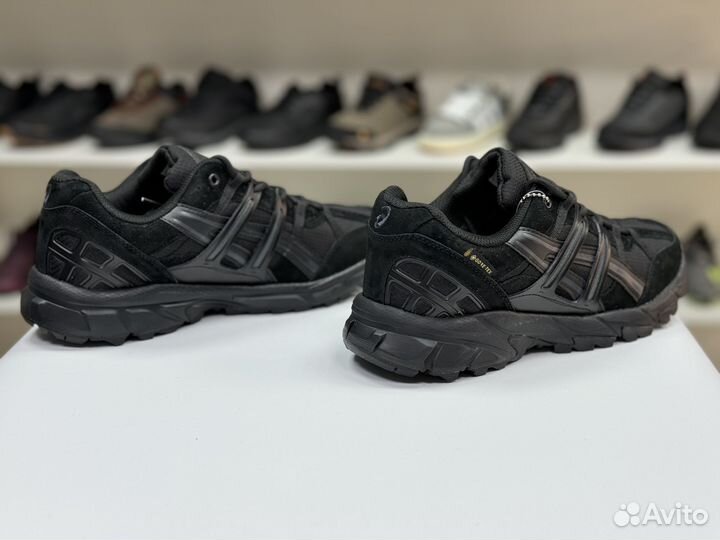 Кроссовки зимние Asics термо