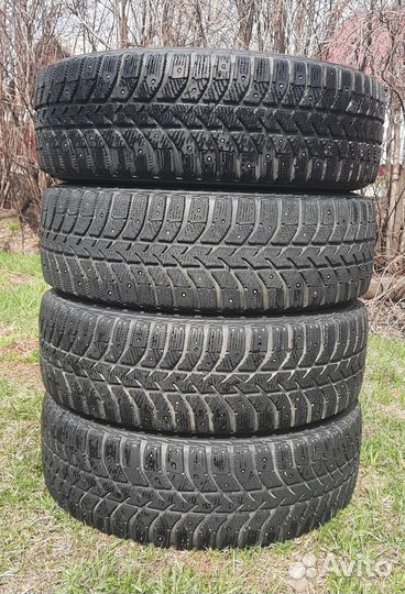 Bridgestone Ice Cruiser 5000 185/70 R14 88T