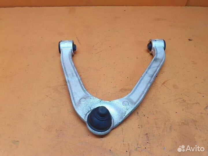 Рычаг подвески верхний правый Infiniti Fx35 S51