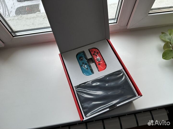 Новая Nintendo Switch Oled Neon Чип+256+Игры