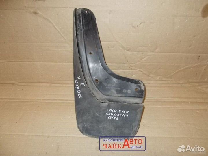 Брызговик задний левый Volkswagen Polo 5