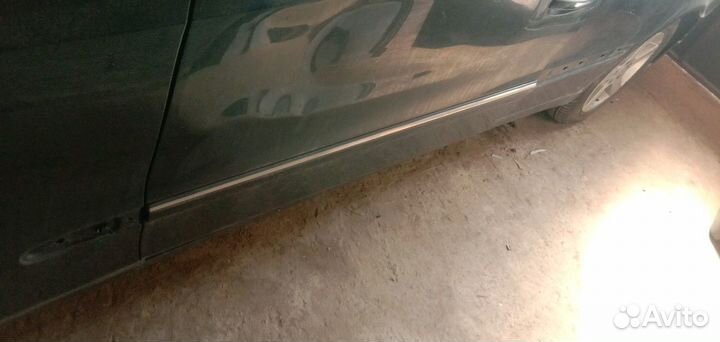 Молдинги дверей Mercedes W211