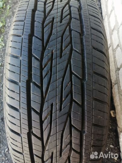 Continental ContiCrossContact LX 215/65 R16