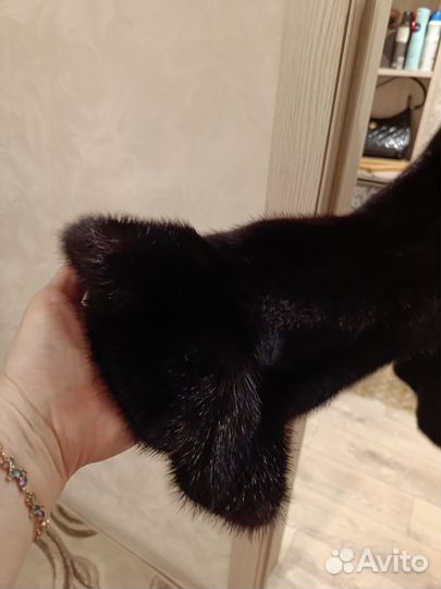 Шуба норковая с воланами 48 размера