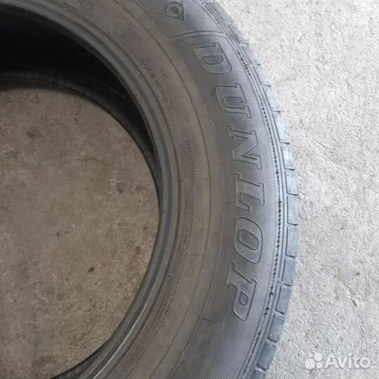 Dunlop SP Sport Maxx GT 235/65 R17