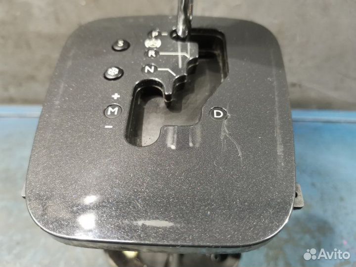 Селектор кпп Peugeot 3008