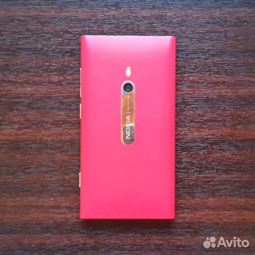 Nokia Lumia 800