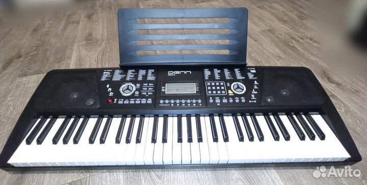Синтезатор denn DEK610