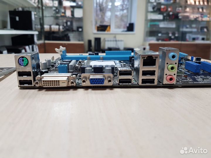 Материнская плата asus P8H61-MX R2.0 s1155