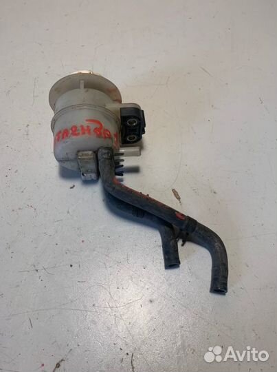 Бачок гидроусилителя Mitsubishi Outlander 1