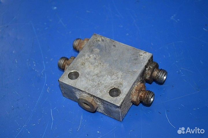 Система подъема кабины / Другие части iveco Strali