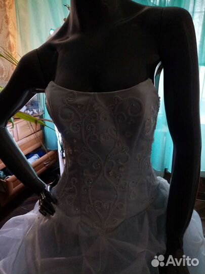 Платье свадебное