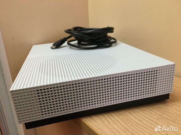 Xbox One s All digital 1 tb