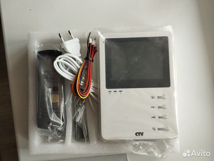 CTV-DP1400М комплект видеодомофона с памятью