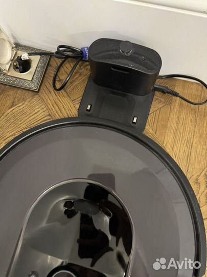 Робот пылесос irobot roomba i7