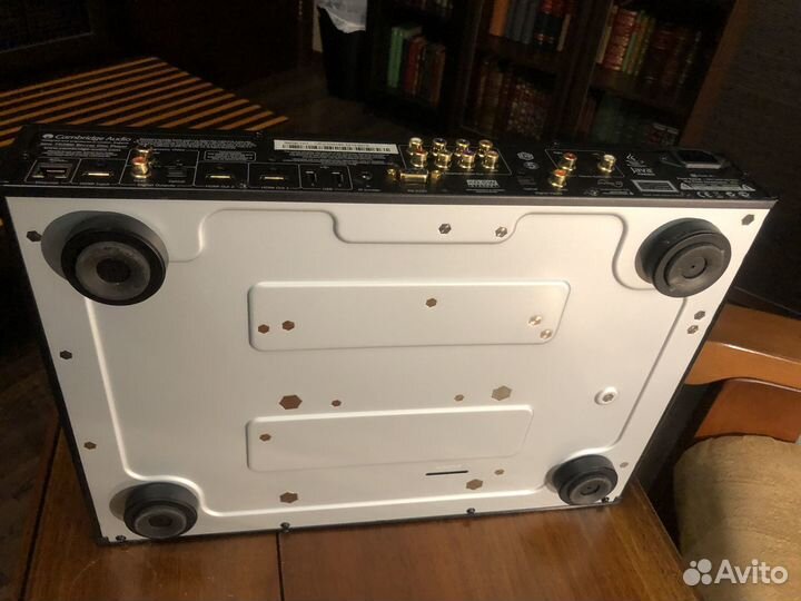 Blu-Ray-плеер Cambridge Audio Azur 650BD