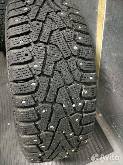 Pirelli Ice Zero 205/55 R16