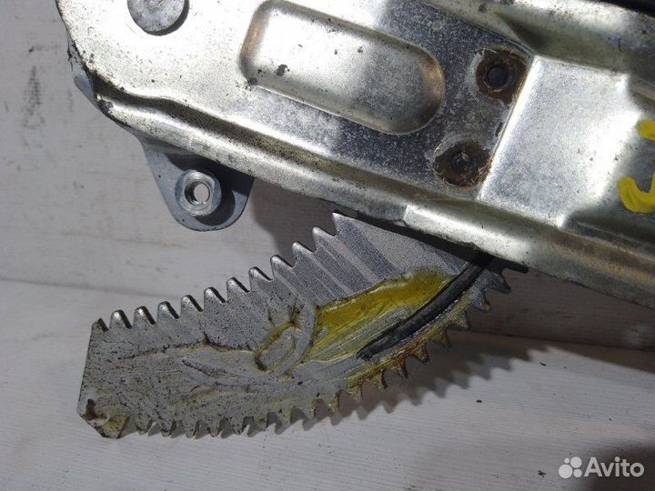 Стеклоподъемник задний левый Nissan Juke F15 10-19