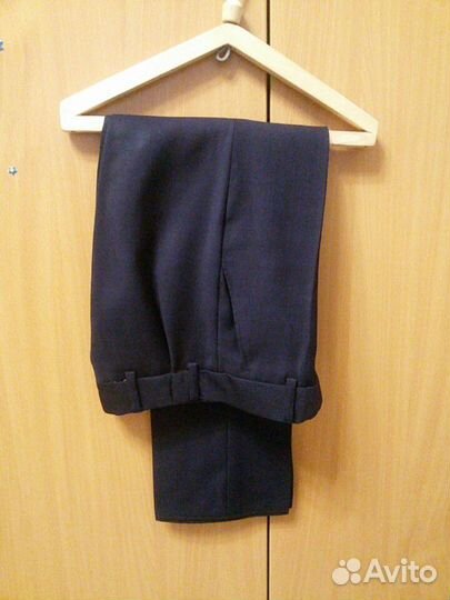 Костюм тройка