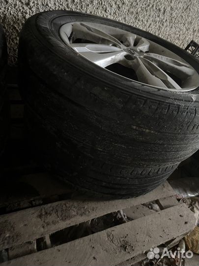 Продам диски на хендай с резиной