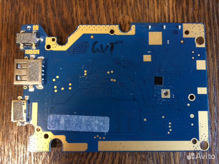 Irbis NB43-48 и dexp Navis L100 в разборе