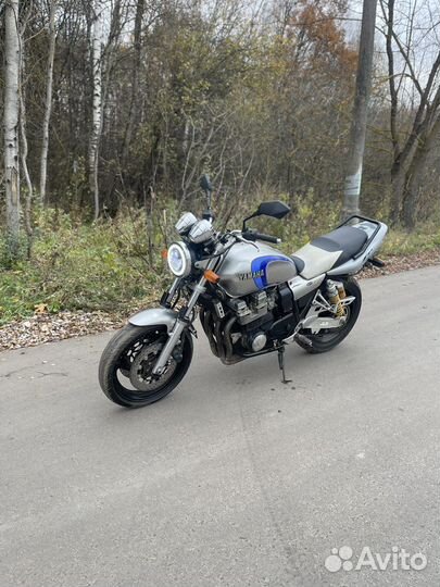 Yamaha XJR 400 r