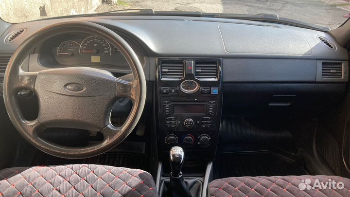 LADA Priora 1.6 МТ, 2011, 371 000 км