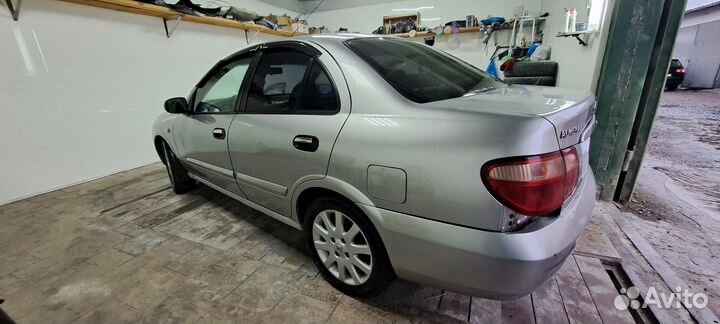 Nissan Almera 1.8 AT, 2005, 215 000 