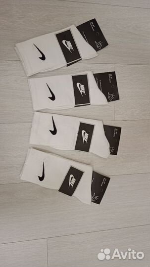 Носки Nike высокие белые р.37-41,41-46